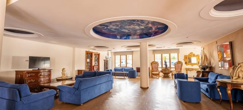 加拿大宫酒店(Hotel Canada Palace)图片