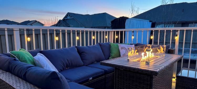 Nordic Retreat Near Wem | Hot Tub, 2 Lounges, Fire Table, King Suite • Sleeps 10图片