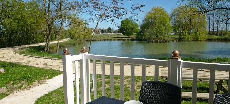 克洛斯德布里乌露营地(Camping Au Clos de Beaulieu)图片