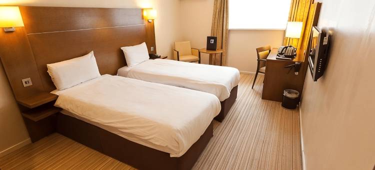 根兹伯罗酒店(Gainsborough House Hotel)图片