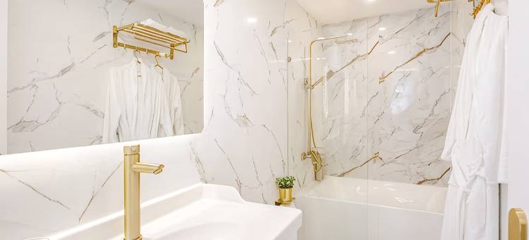 Luxury 2BR Deluxe Azure Resort Beachview Suite with Bathtub & Smart toilet图片
