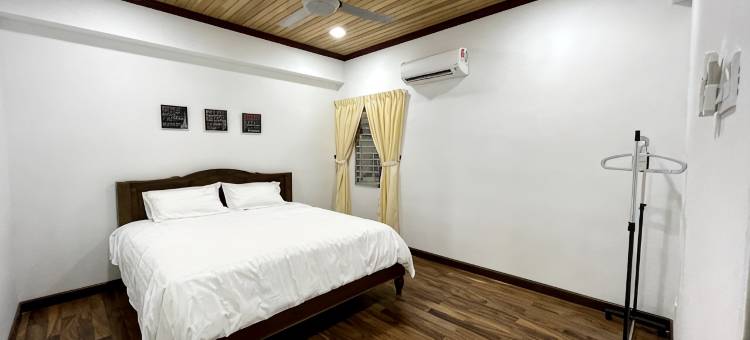 {Free Wifi}Spacious Wooden TOP Floor Apartment图片