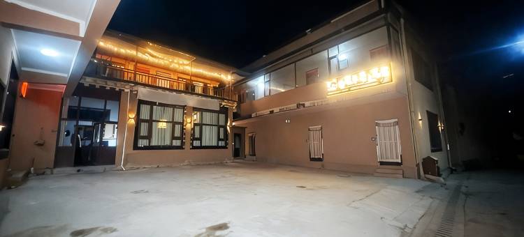 丹珠尔·云上民宿(扎尕那景区店)图片