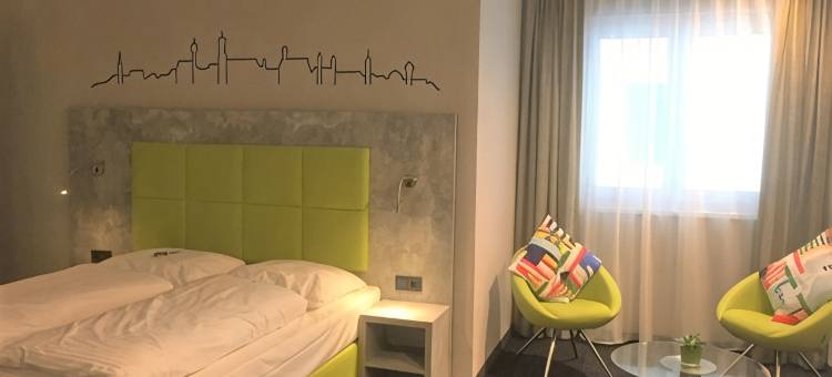 迪林根爱睡爱困酒店(SleepySleepy Hotel Dillingen)图片
