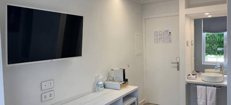 耐尔哈便捷客房(Nerja Casual Rooms)图片