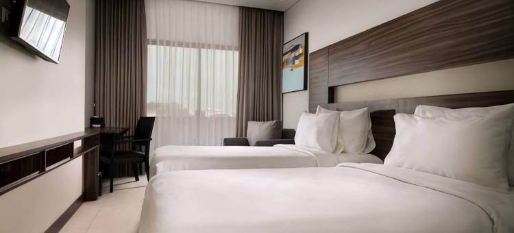 赫利俄斯博恩酒店(Helios Hotel & Convention)图片