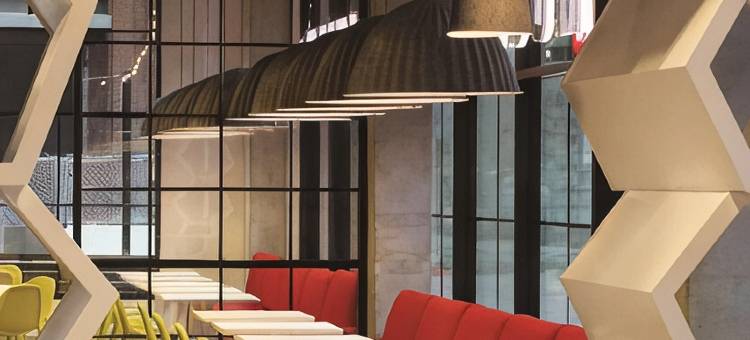 明尼阿波利斯市中心丽芮酒店(Radisson Red Minneapolis Downtown)图片