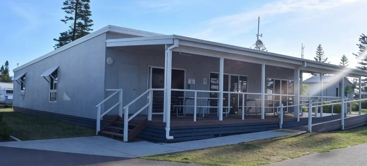 NRMA 斯托克顿海滩假日公园酒店(NRMA Stockton Beach Holiday Park)图片