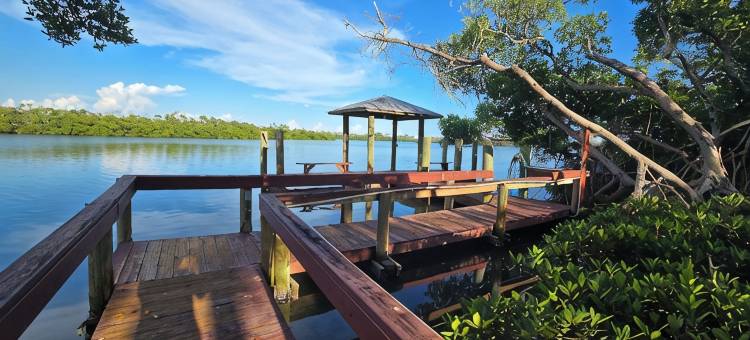 Manasota Key湾畔公寓大厦，带便捷海滩通道(Bayside Manasota Key Condo with Easy Beach Access)图片