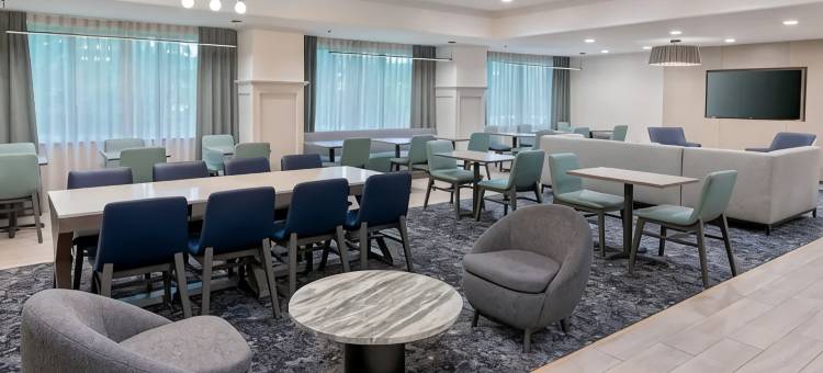 希尔顿欢朋酒店-哈特福德机场(Hampton Inn Hartford-Airport)图片