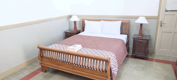 达勒姆苏拉提宾馆(Ndalem Suratin Guesthouse)图片