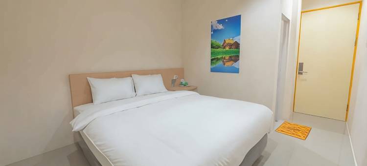 OYO899黄金线旅馆(Gold Line Guest House)图片