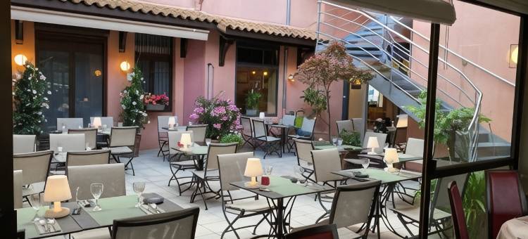胡瑟特乐里杜福乐泽酒店(Hostellerie du Forez)图片