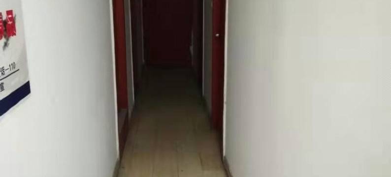句容云佳旅馆图片