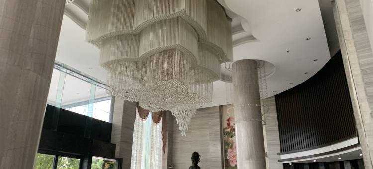 新田华湘大酒店图片