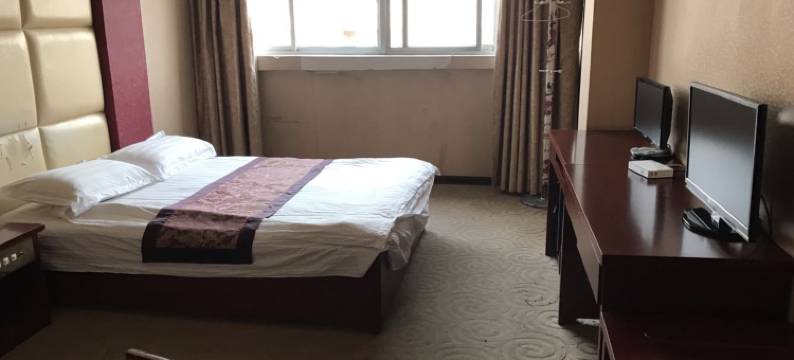 潜山彭岭商务酒店图片