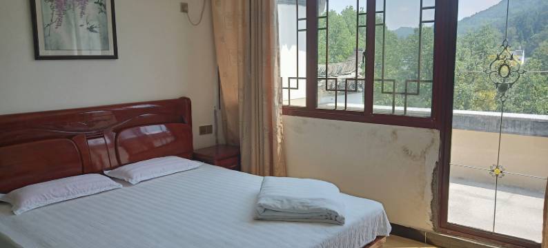 休宁登封桥酒楼图片