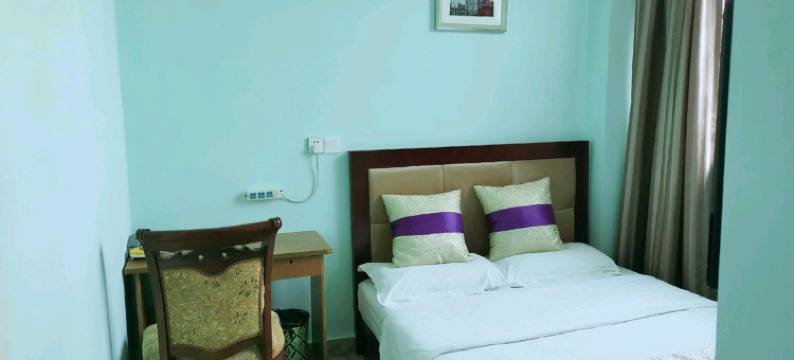 苏州翡翠花园宾馆(渭塘店)图片