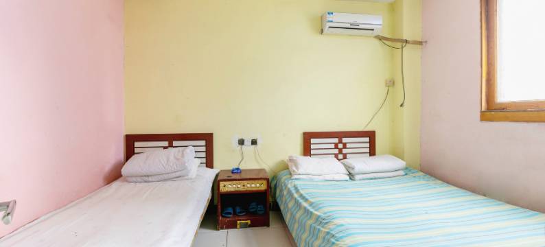 烟台鑫龙凤时尚宾馆图片