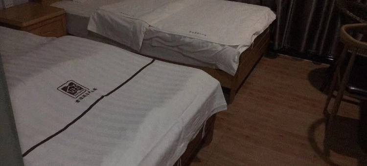 云浮君煌酒店式公寓(广东药科大学店)图片