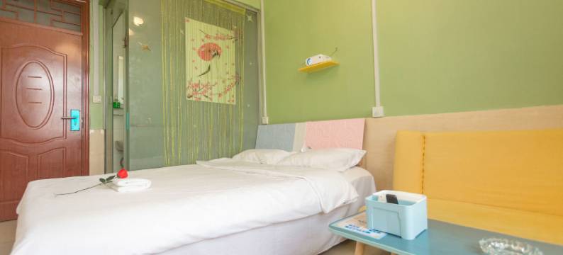 万潘主题酒店(叶公古街店)图片