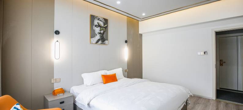 雅安惠鑫轻奢酒店图片