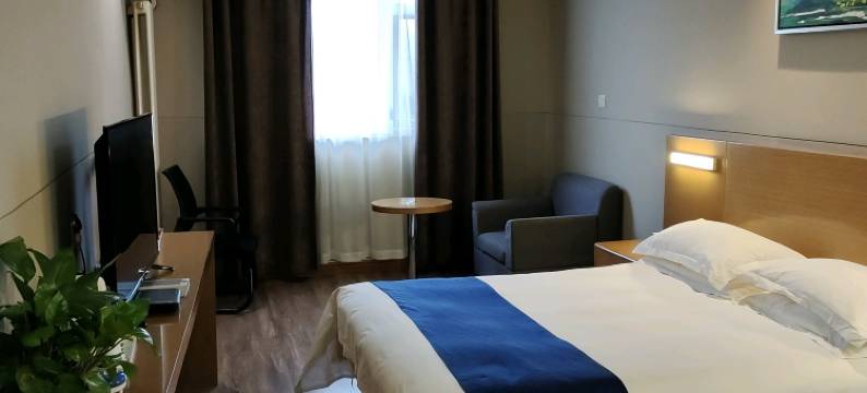 云景精选酒店(南阳火车站新华城市广场店)图片