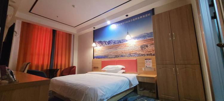 库车金豪酒店(市政府店)图片