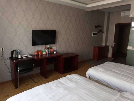 虎林百福隆宾馆