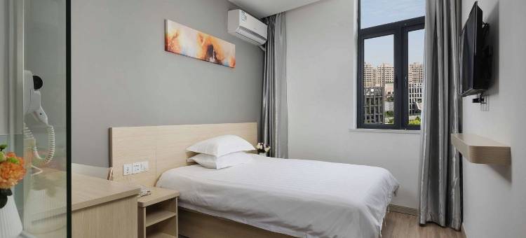 布丁精选酒店(惠山风景区藕塘职教园店)图片