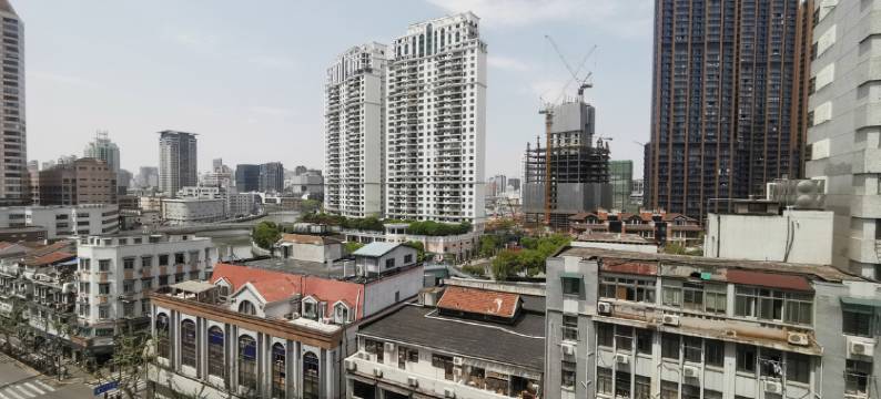 子鱼居酒店(上海外滩店)图片