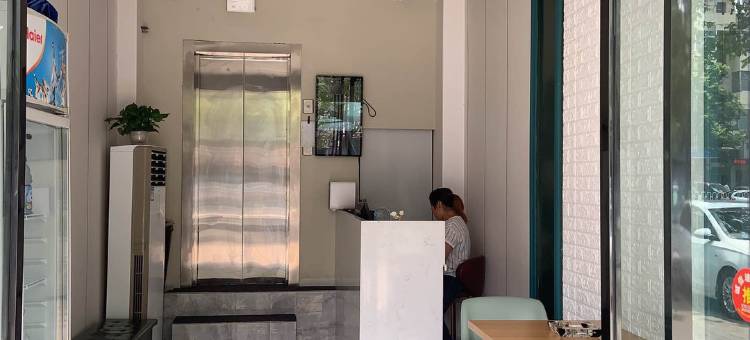 临泉暖心宾馆图片