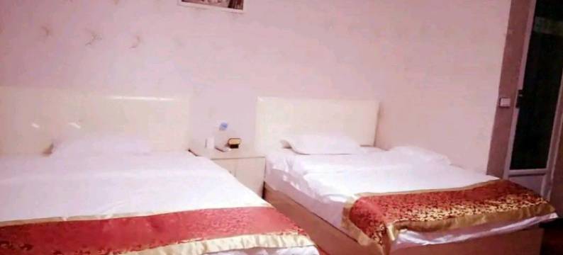 万源馨月宾馆图片