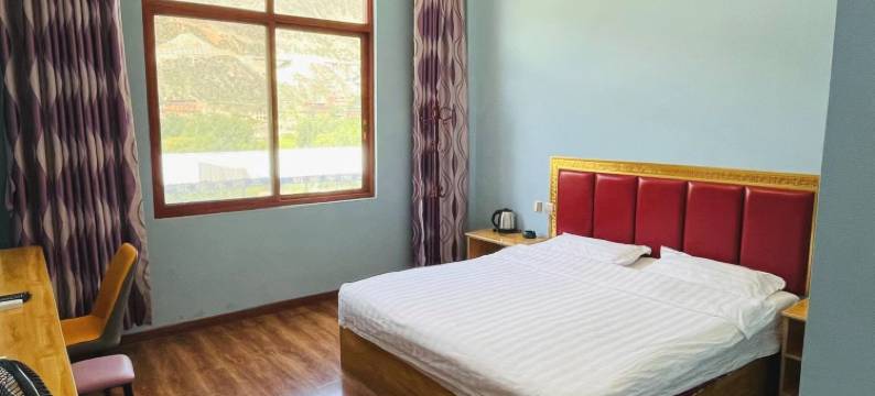 巴塘惠民客栈图片