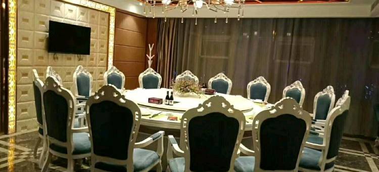 成县顺通物流园酒店图片