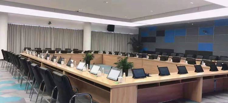 山澜酒店(岳西山货大市场店)图片