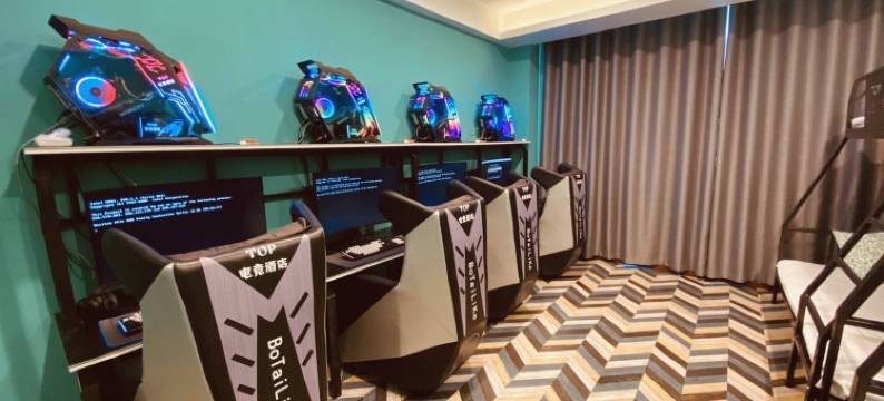 格尔木TOP电竞酒店图片