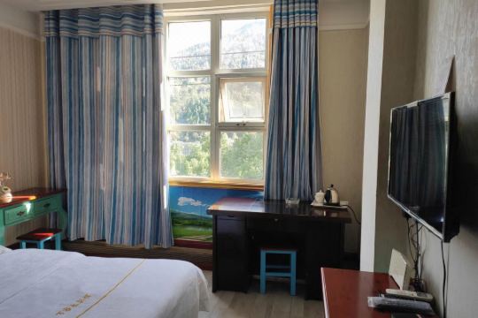 店)以及酒店预订,价格查询,万客来宾馆(剑阁县人事考试中心店)信息