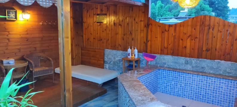 安宁碧水湾温泉酒店图片