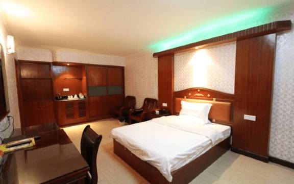 广宁新丽晶宾馆