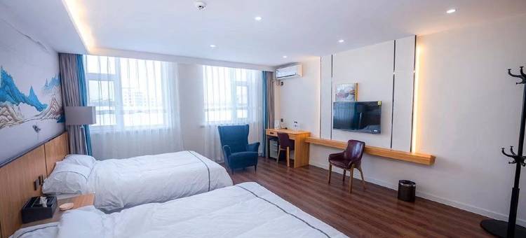 嘉悦宾馆(长白山西景区售票处店)图片