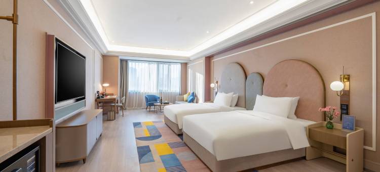 乌鲁木齐高铁站万达广场美仑酒店图片