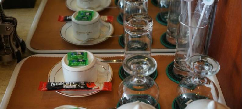 高原明珠大酒店商务楼(昆明晓东村地铁站店)图片