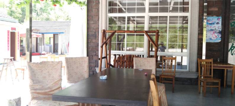 安吉丁峰山庄图片