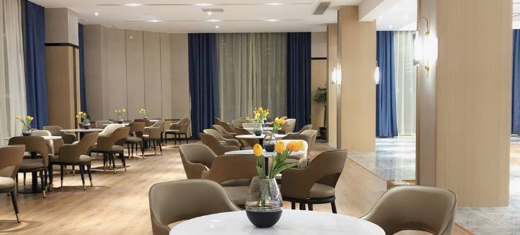 珑海酒店(徐闻海安新港码头店)图片