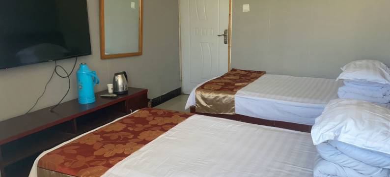 温泉县哈日布呼镇康乐宾馆图片