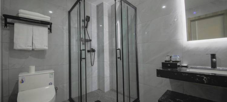 千吉酒店(安岳县人民医院中医医院店)图片