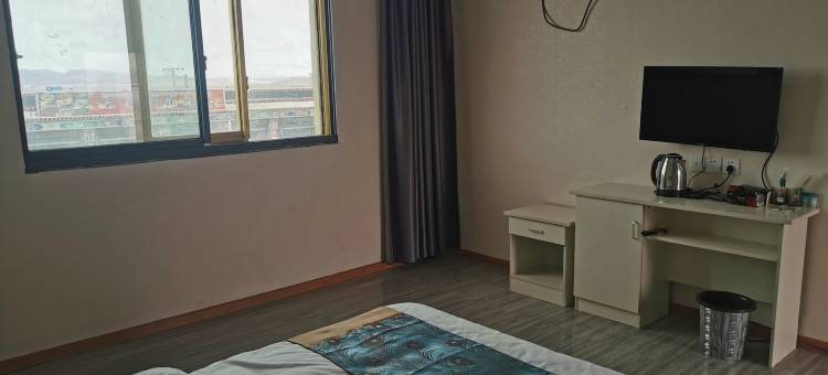 仲巴达热驿安宾馆图片