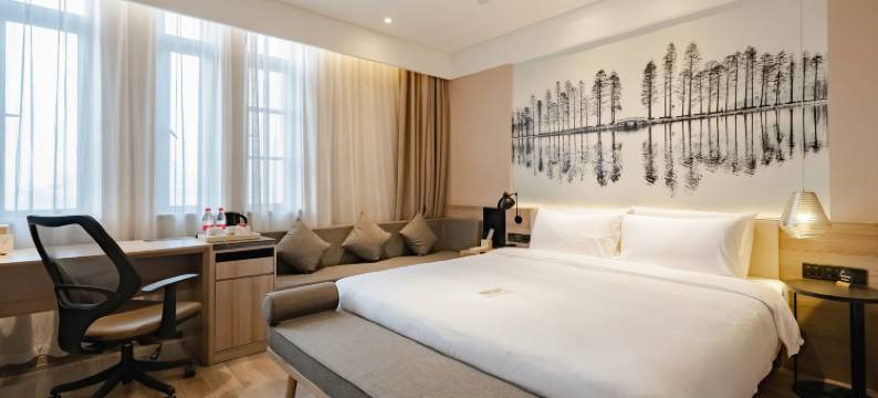 武汉汉口火车站常青路亚朵酒店图片