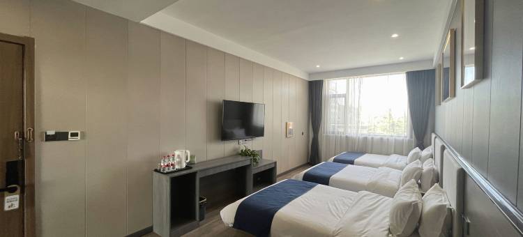 如家睿柏·云酒店(芮城东茂广场店)图片